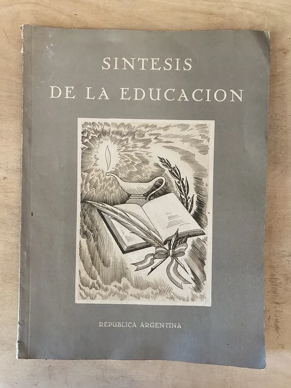 Tapa de Síntesis de la educación - (b6)