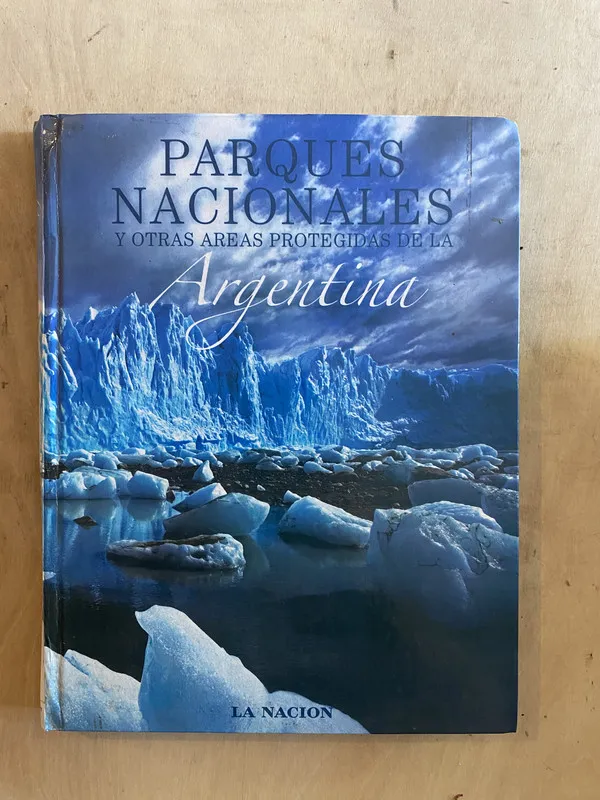 Tapa de Parques nacionales y otras areas protegidas de la - (y6)