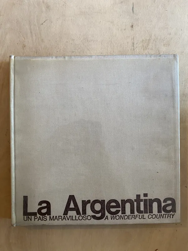 La Argentina - (y6)