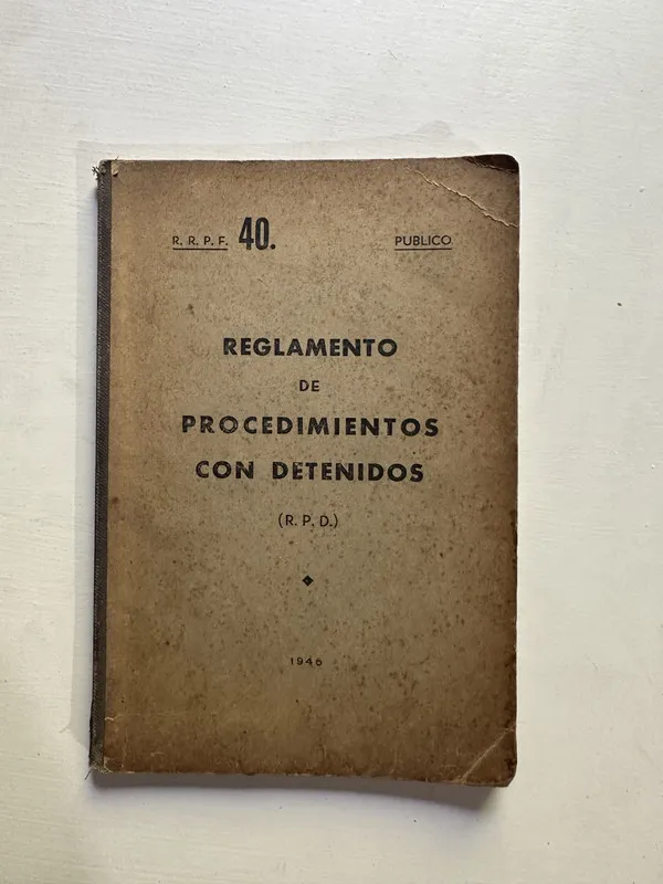 Reglamento de procedimientos con detenidos - — (4G5)