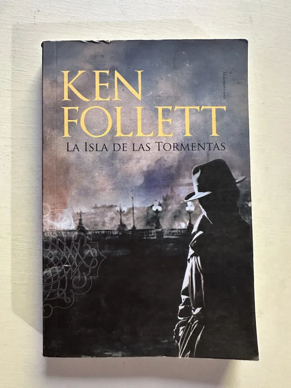 La isla de las tormentas - Follett Ken (4H2)