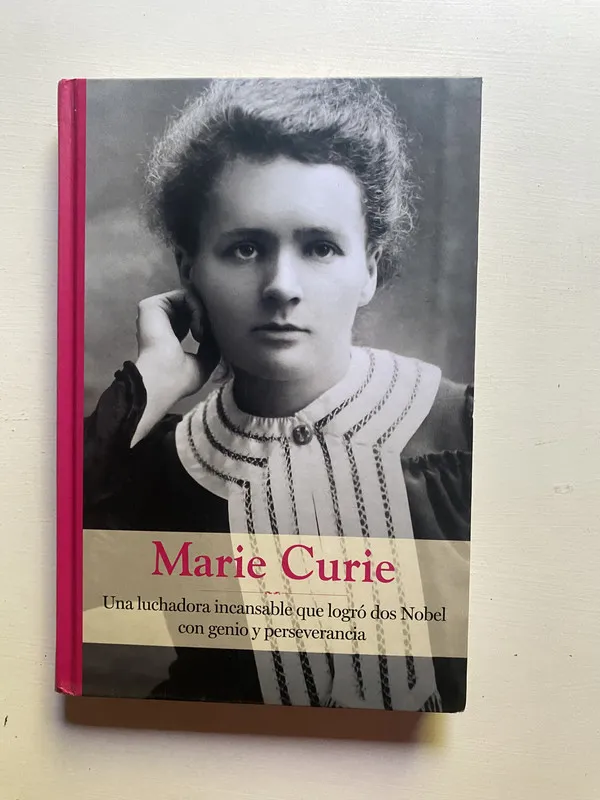 Marie Curie - (4d7)