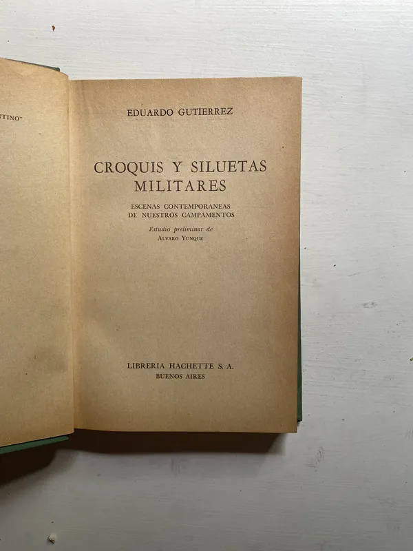 Croquis y siluetas militares - Gutierrez Eduardo (4d4)
