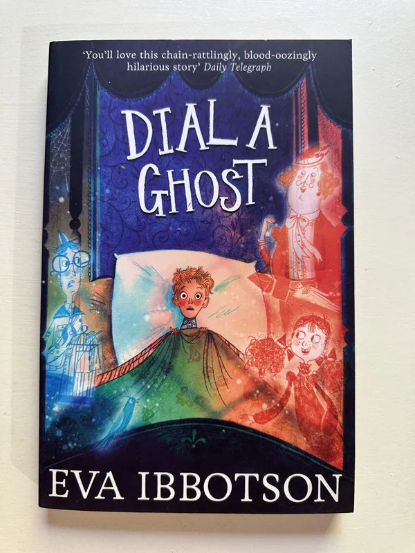 Dial a Ghost - Ibbotson Eva (4i2)