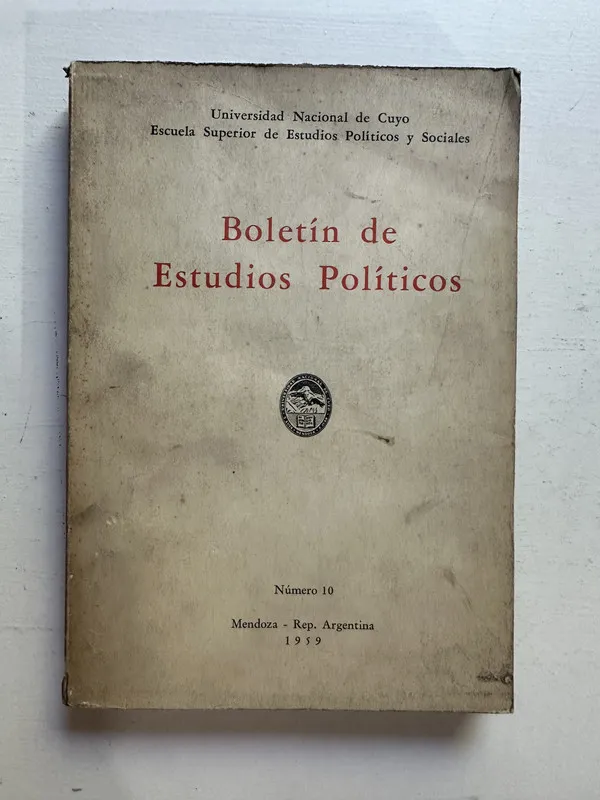 Tapa de Boletín de Estudios Políticos - — (4M1)