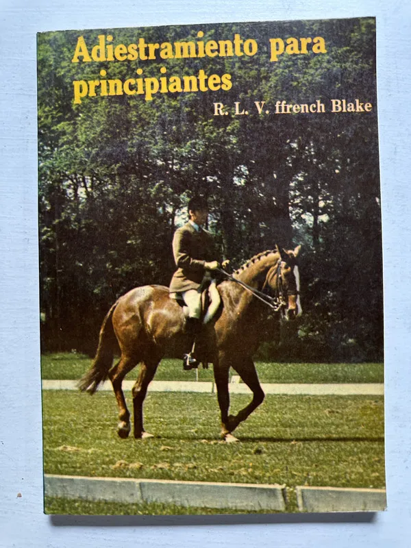 Adiestramiento para principiantes - Blake (4N4)