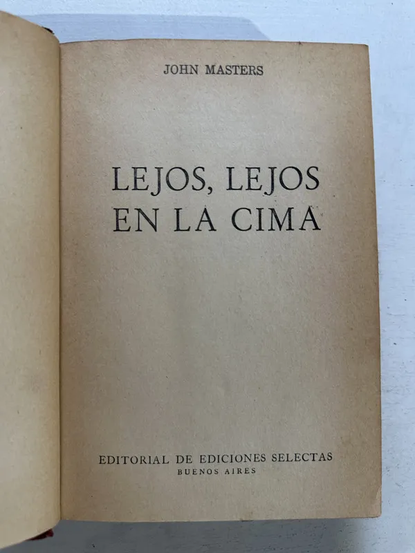 Lejos lejos en la cima - Masters John (4o5)