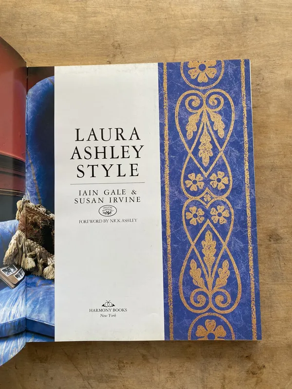 Laura Ashley Style - Gale Iain; Irvine Susan (ee0)