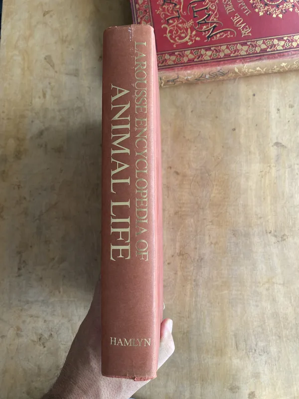 Larousse encyclopedia of animal life - Bertin L (hh0)
