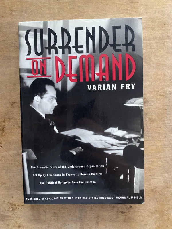Tapa de Surrender on demand - Fry Varian (oo4)