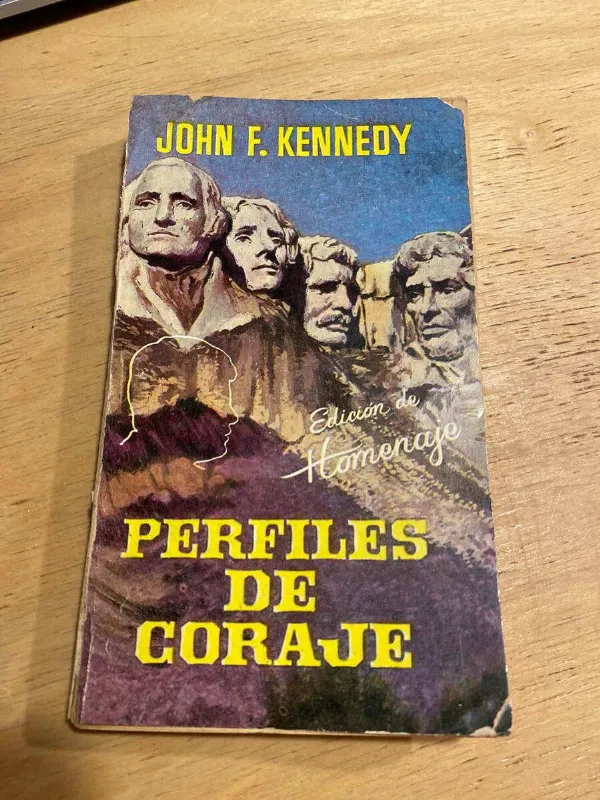 Perfiles De Coraje - Kennedy, John F. (Q2)