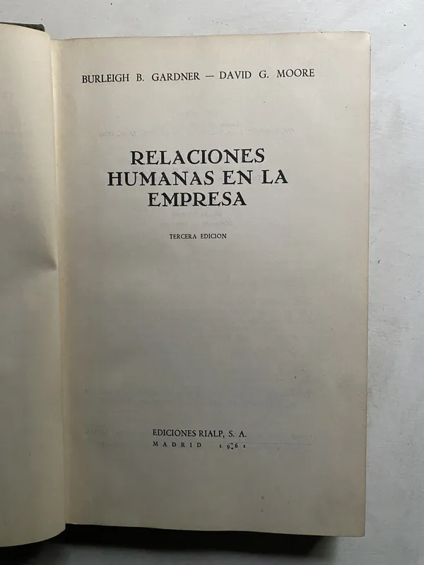 Relaciones Humanas en la Empresa - Gardner (4k2)