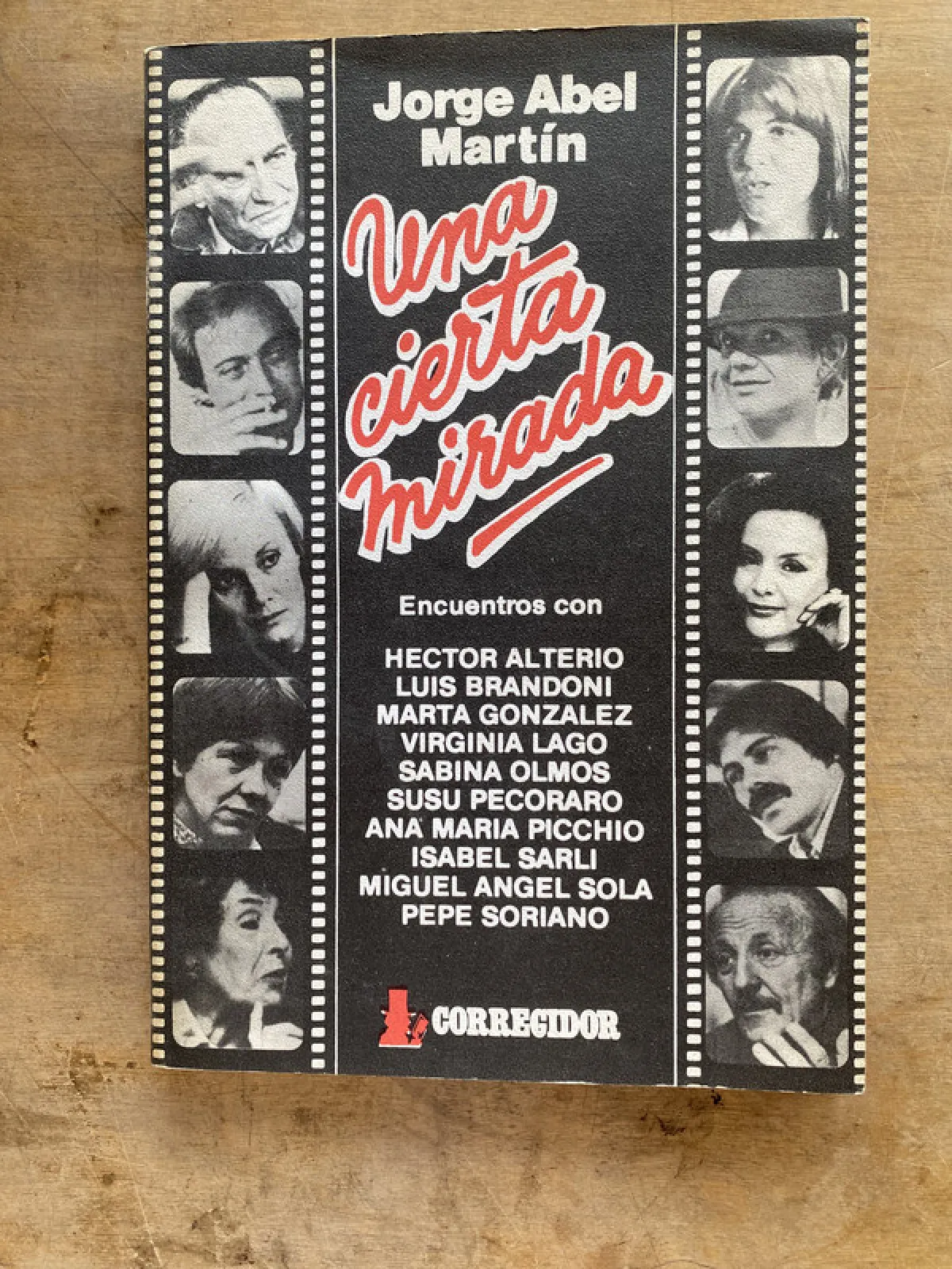 Una cierta mirada - Martin Jorge Abel (jj7)