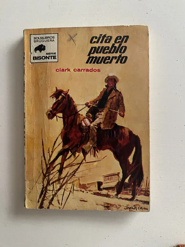 Tapa de Cita en pueblo muerto - Carrados Clark (4o2)