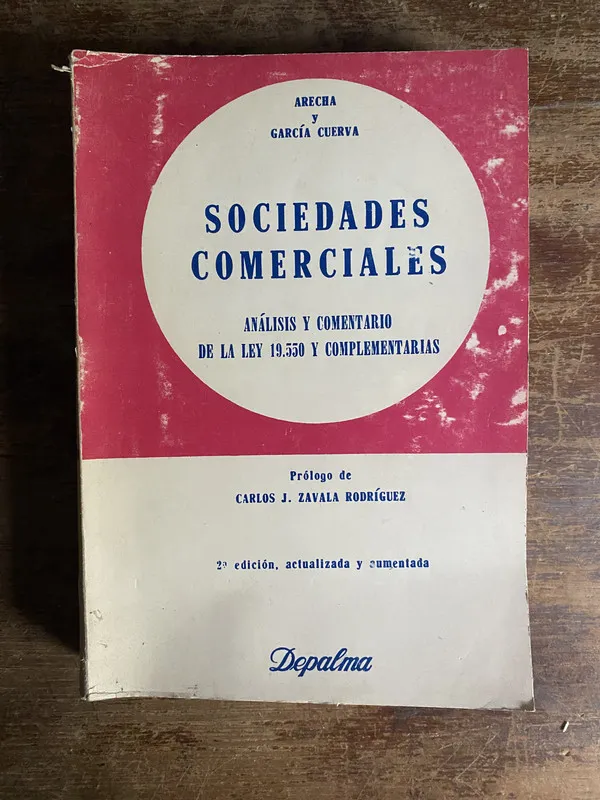 Tapa de Sociedades Comerciales - Arecha y Garcia Cuerva (4p7)