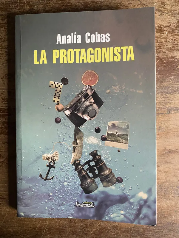 Tapa de La protagonista - Cobas Analia (4p5)