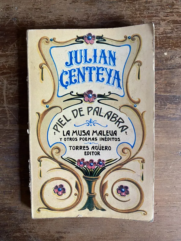 Tapa de Piel de Palabra - Centeya Julian (4k1)