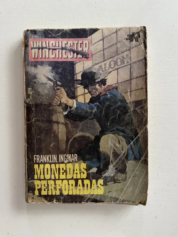 Tapa de Monedas Perforadas - Ingmar Franklin (4o2)