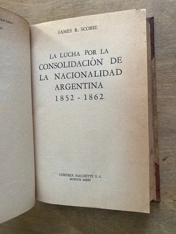 Tapa de La lucha por la consolidacion de la - Scobie (3z3)