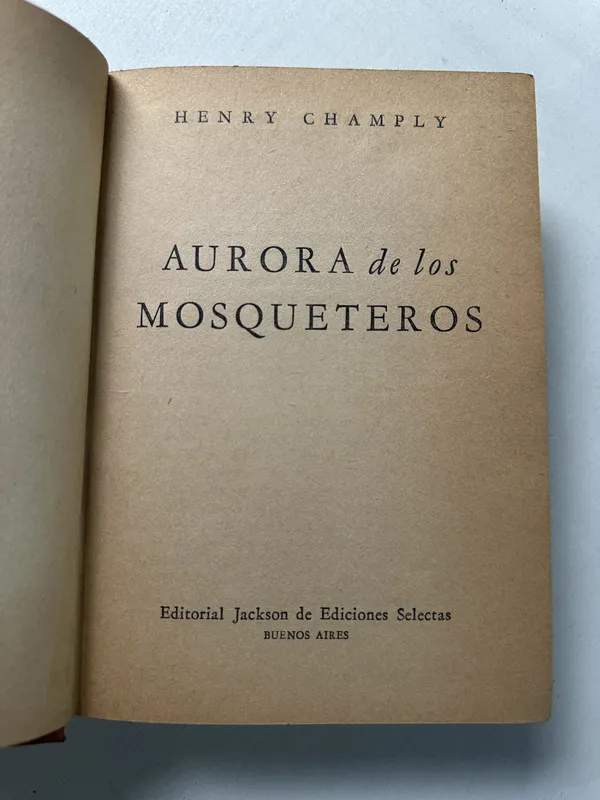 Aurora de los mosqueteros - Champly Henry (4S2)