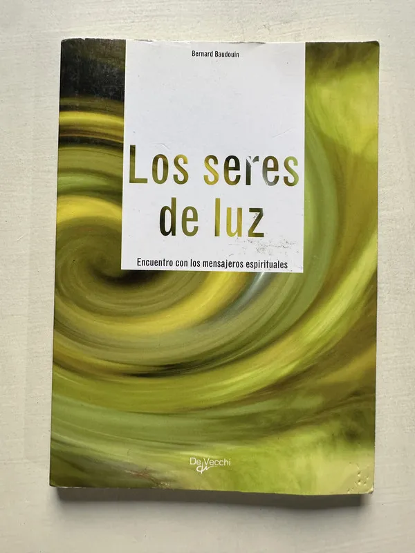 Tapa de Los seres de luz - Baudouin Bernard (4S7)
