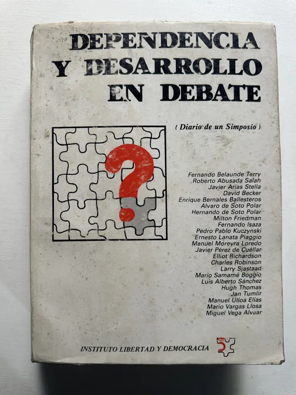 Dependencia y desarrollo en debate - — (4G7)