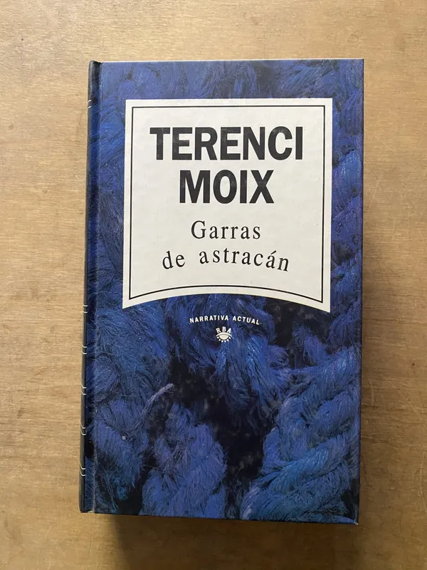 Tapa de Garras de astracan - Moix Terenci (3y3)