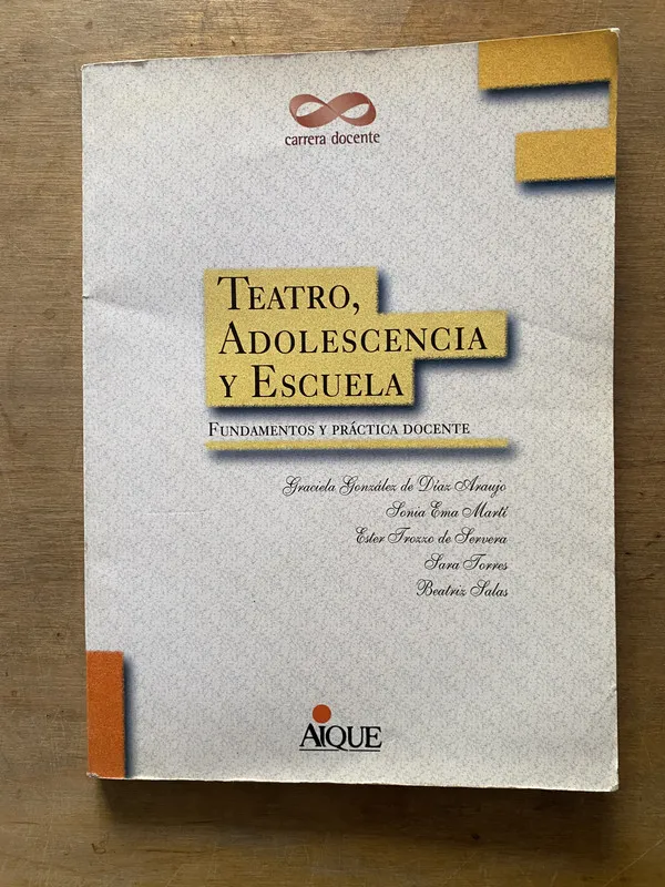 Teatro Adolescencia y - Gonzalez de Diaz Araujo (3y3)