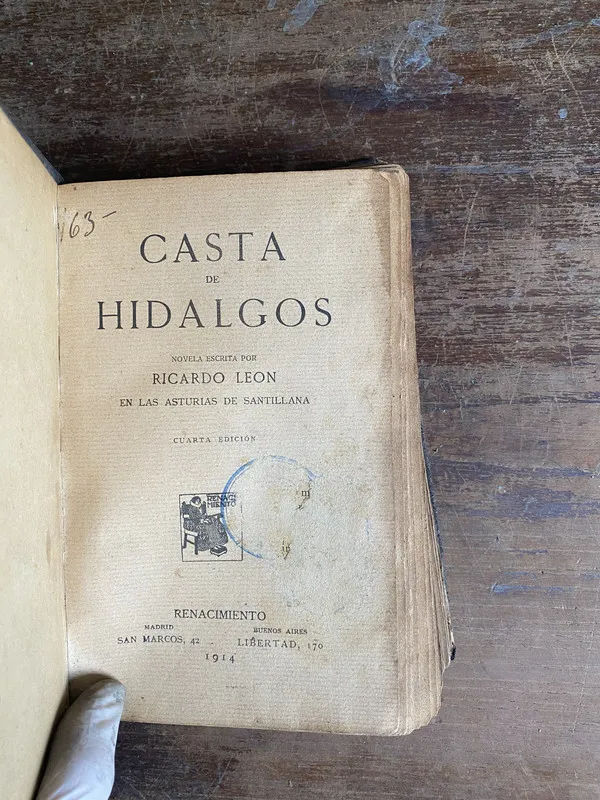 Casta de Hidalgos - Leon Ricardo (4q6)
