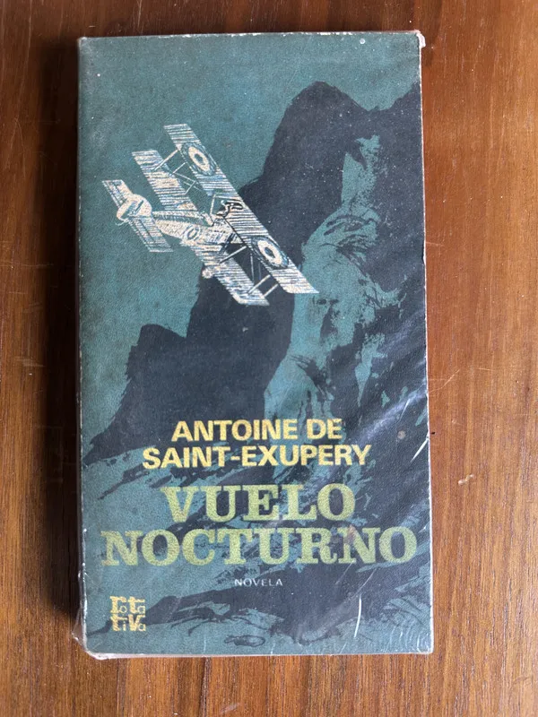Tapa de Vuelo Nocturno - Saint-Exupery Antoine de (4u5)