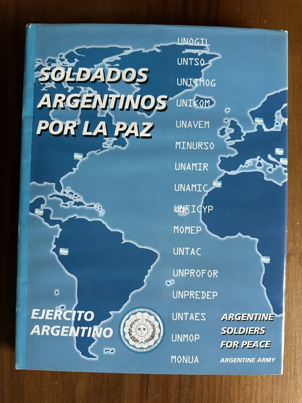 Tapa de Soldados Argentinos - Servicio Historico del Ejercito (4v7)
