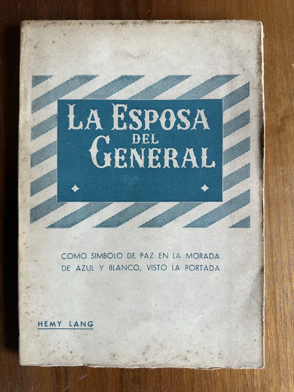 La Esposa del General - Lang Hemy (4v3)