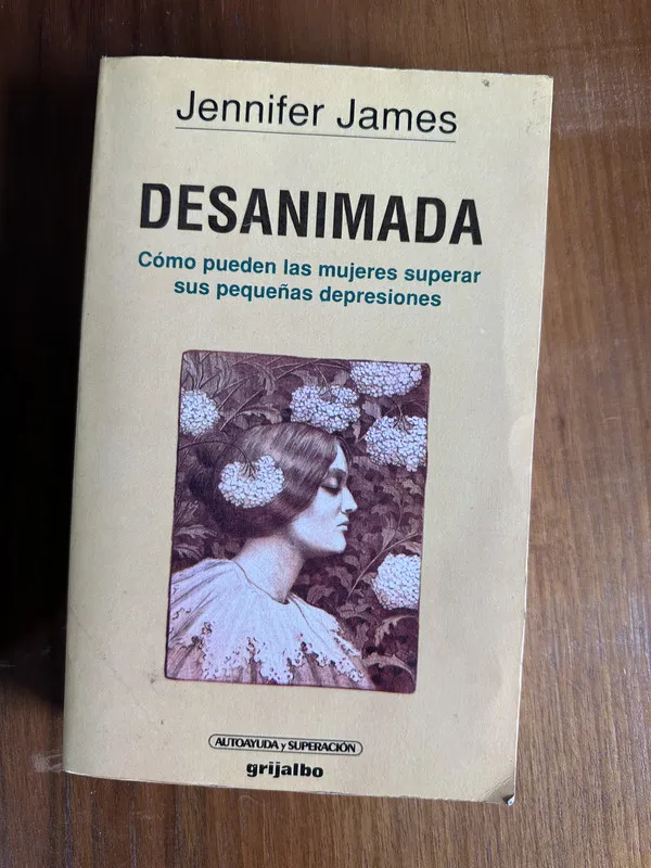 Tapa de Desanimada - James Jennifer (4v5)