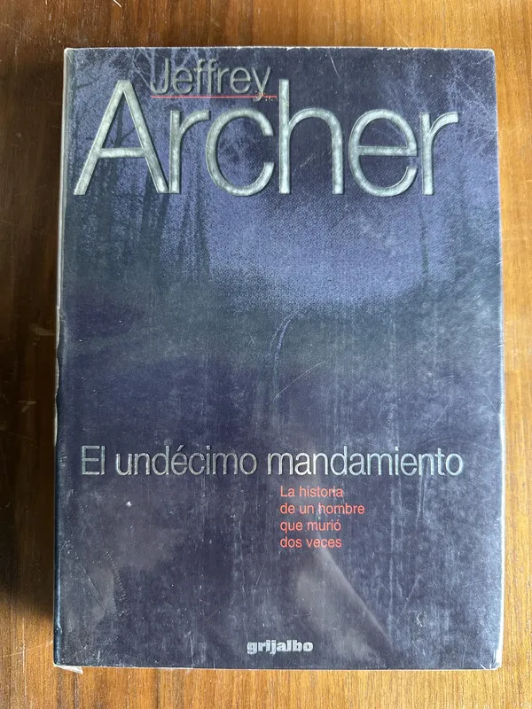 Tapa de El undecimo mandamiento - Archer Jeffrey (4v6)