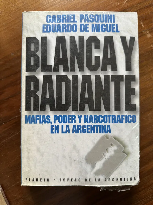 Blanca y Radiante - Pasquini (4w1)