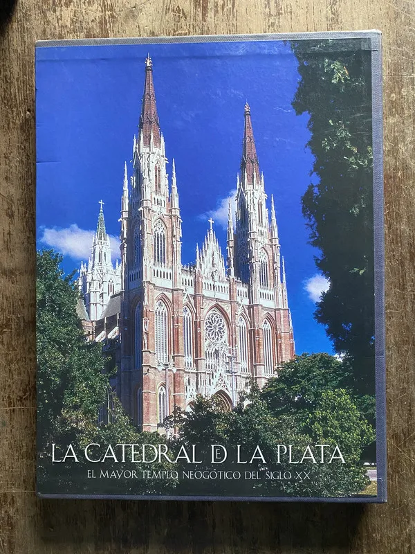 La Catedral de La Plata - (5b7)