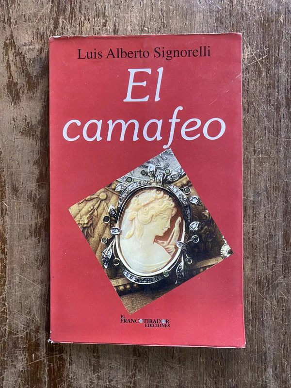 Tapa de El camafeo - Signorelli Luis Alberto (4y5)