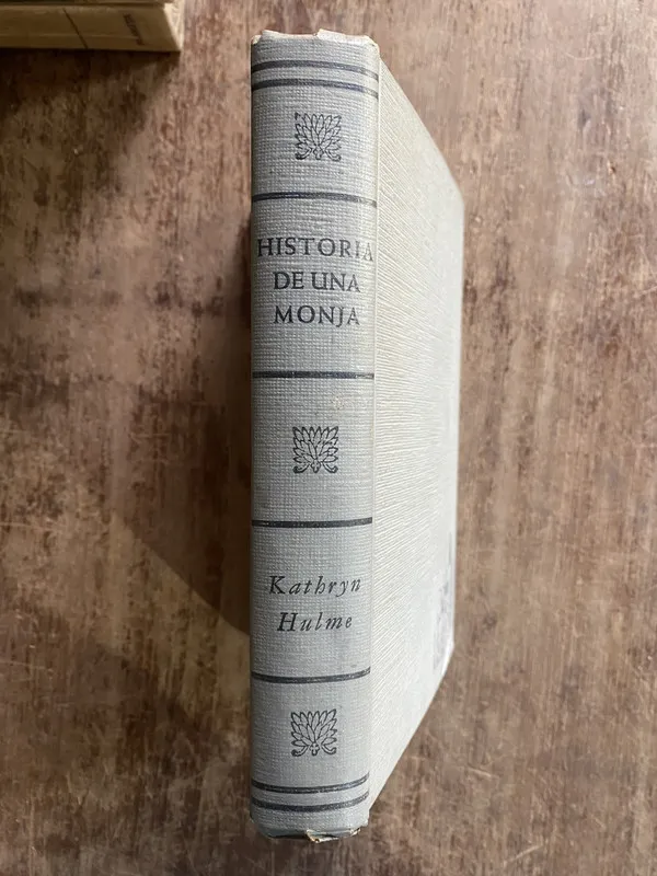 Historia de una monja - Hulme Kathryn (4y2)