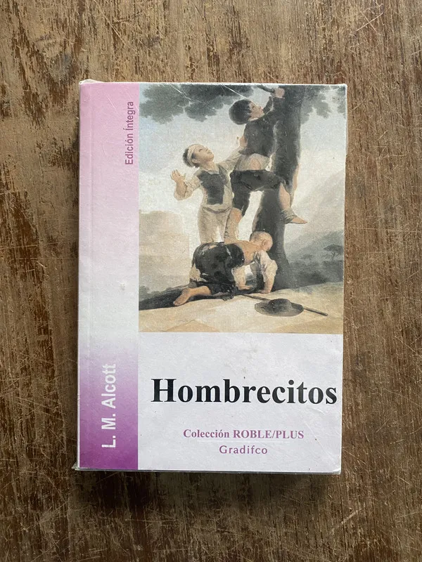 Hombrecitos - Alcott L. M. (4z6)