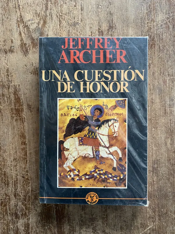 Tapa de Una cuestion de honor - Archer Jeffrey (4z3)