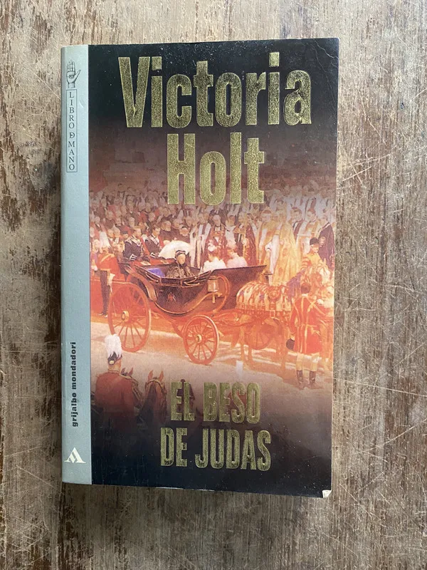 El beso de Judas - Holt Victoria (4z2)