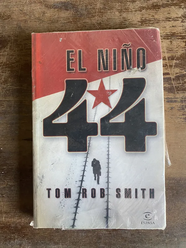 Tapa de El niño 44 - Smith Tom Rob (5a6)