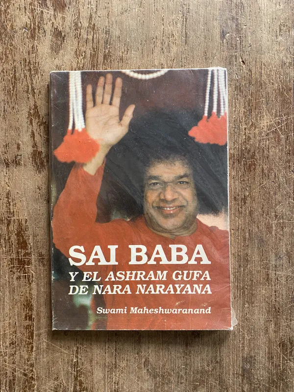 Tapa de Sai Baba y el Ashram Gufa de Nara - Maheshwaranand (5a3)