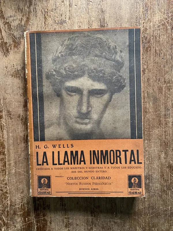 La llama inmortal - Wells H. G. (5b4)