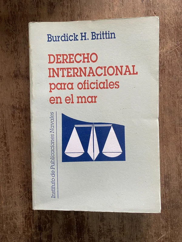 Derecho Internacional para oficiales en el - Brittin (5h1)