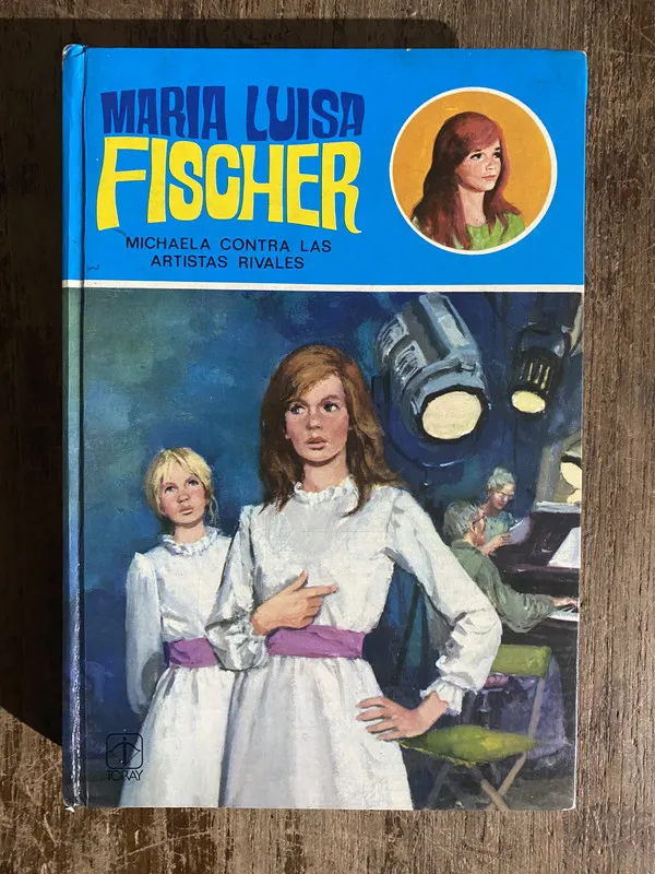 Tapa de Michaela contra las artistas rivales - Fischer (5h6)