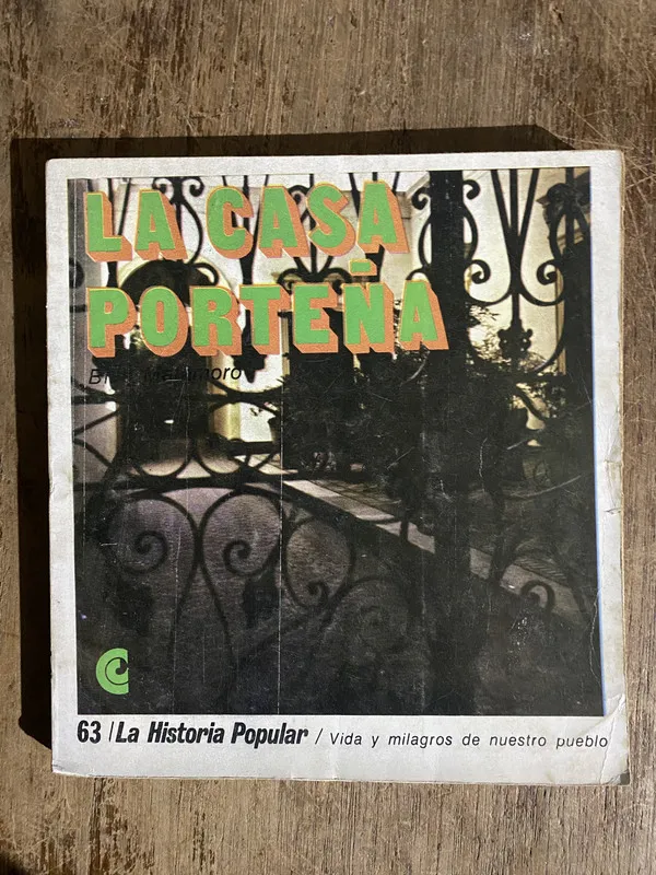 Tapa de La Casa Porteña - Vez Almoro (5h6)