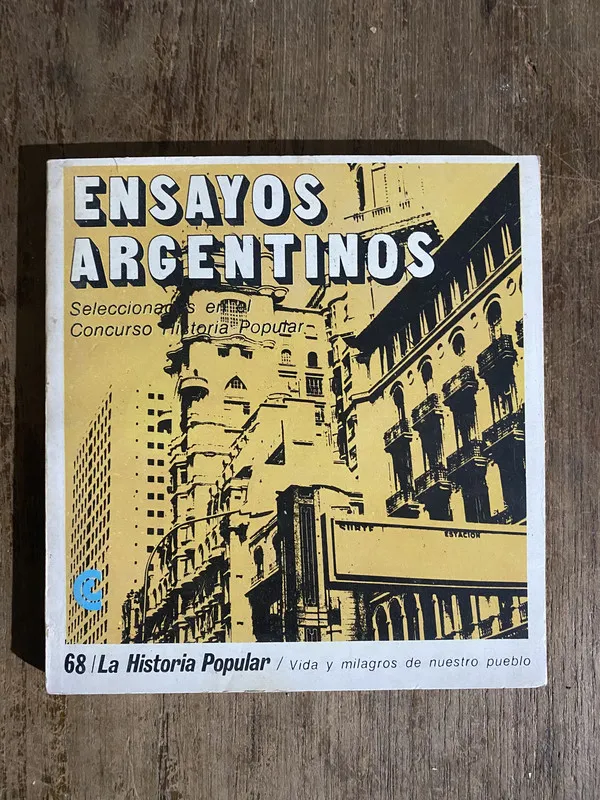 Tapa de Ensayos Argentinos - (5h6)