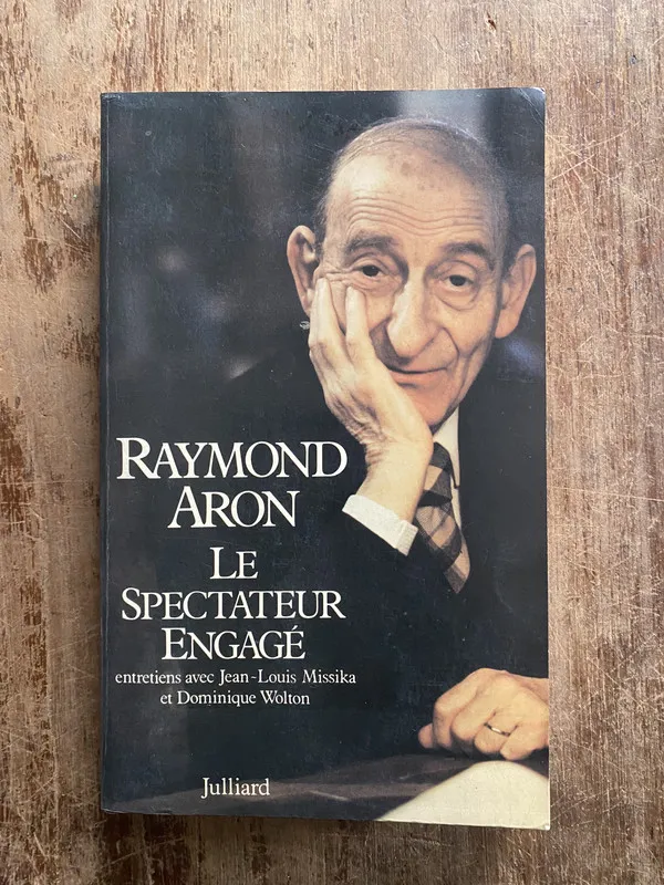 Le Spectateur Engage - Aron Raymond (5g5)