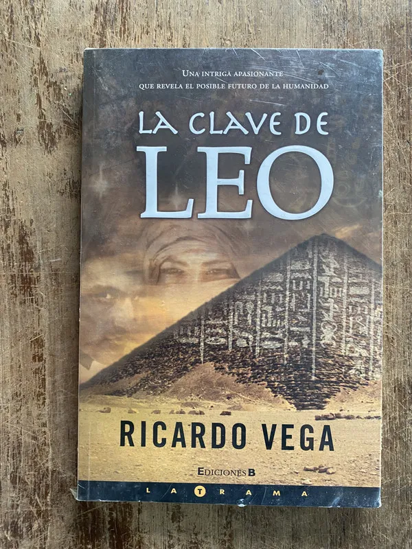 La clave de Leo - Vega Ricardo (5f5)